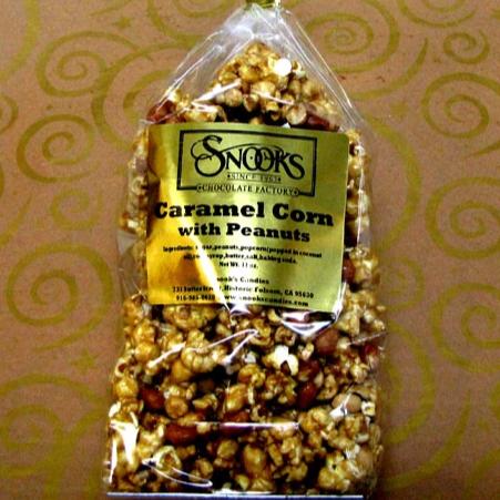 Caramel Corn with Peanuts